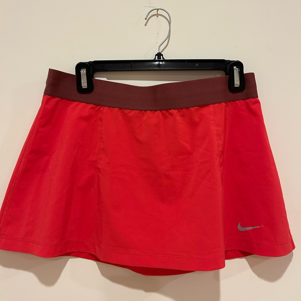 Nike pink tennis/athletic skirt